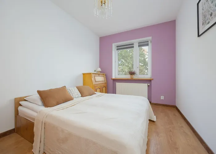 Spacious With Parking By Renters Apartament Warszawa